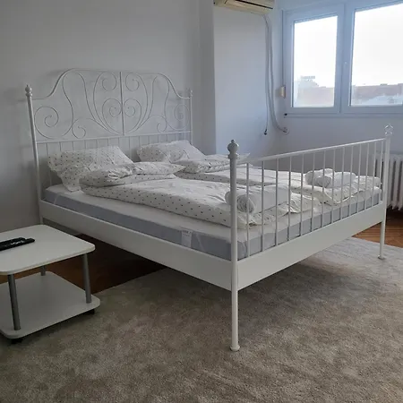 King's Milan Gate Apartment *